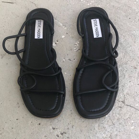 Steve Madden sandals - Picture 1 of 4
